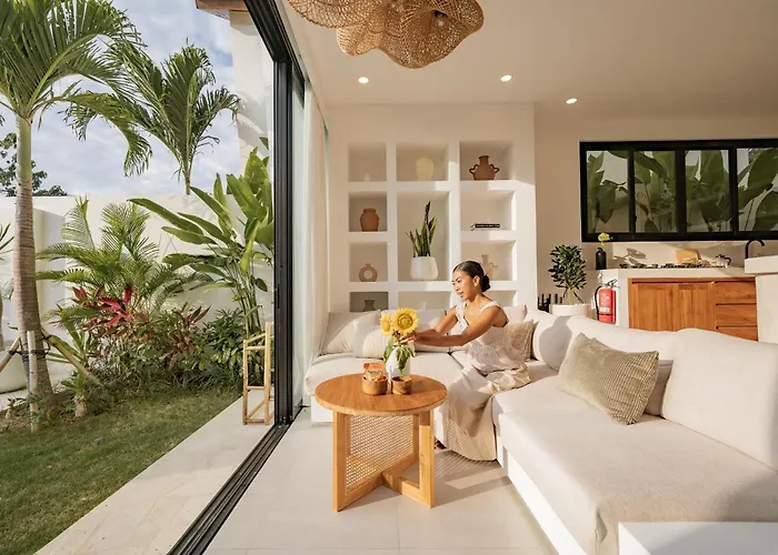 Semilir Uluwatu