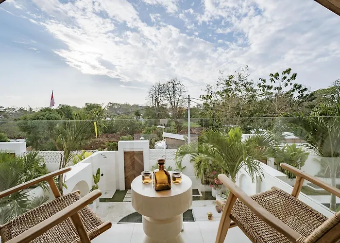 Villa Semilir *